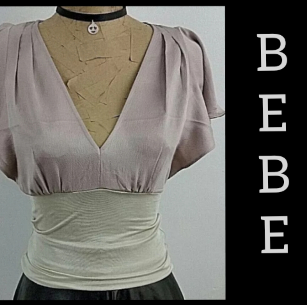 🆕🏷️BEBE SILK BLOUSE TOP XS Nude / Light Cream Color